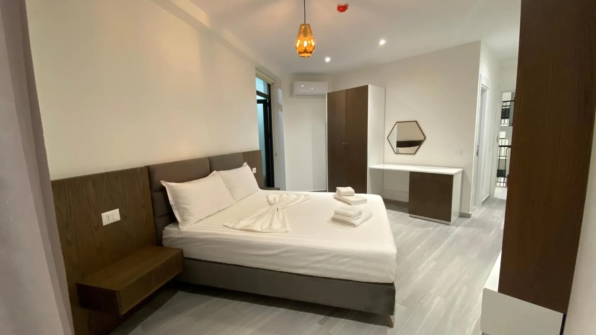 The Honeycomb Boutique Hotel Golem