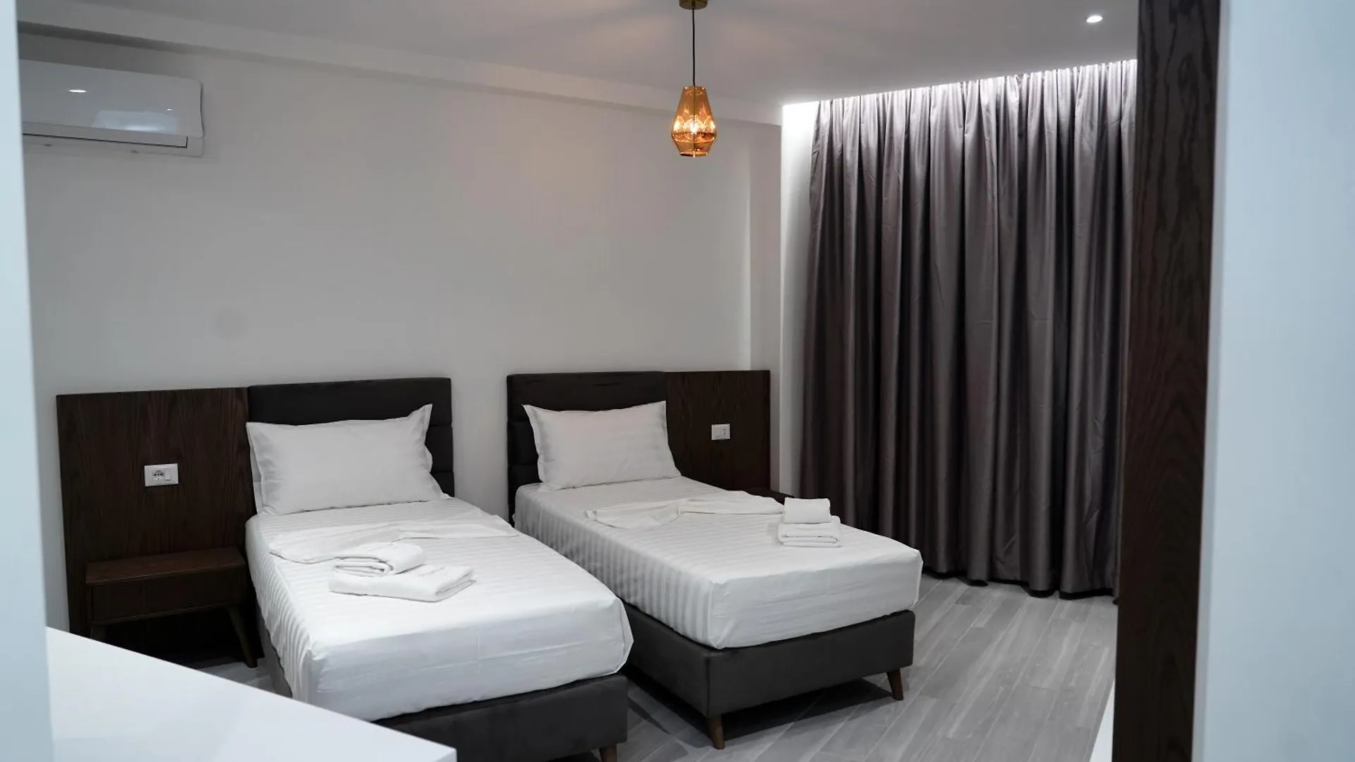 The Honeycomb Boutique Hotel Golem