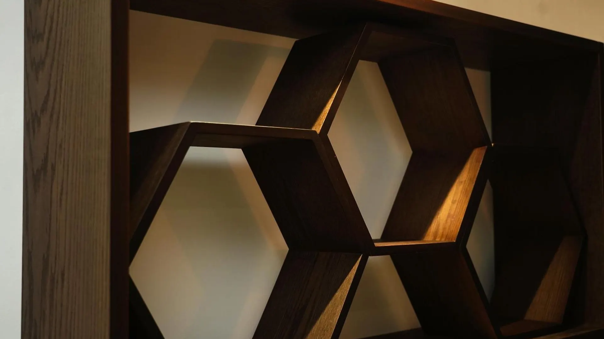 The Honeycomb Boutique Hotel Golem  5*, Golem (Tirana)